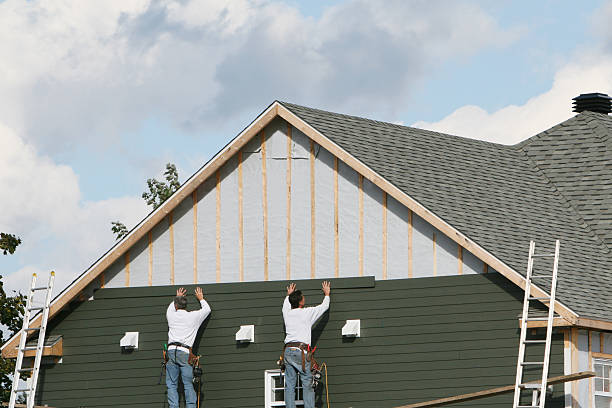 Professional Siding Installation technician working in Morrison, CO